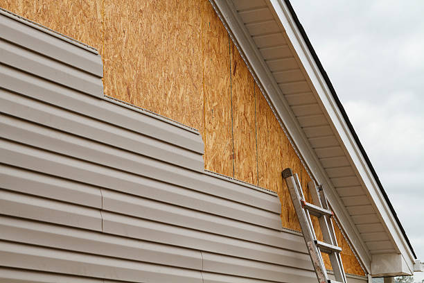 24/7 Emergency Vinyl Siding experts in Ararat, NC